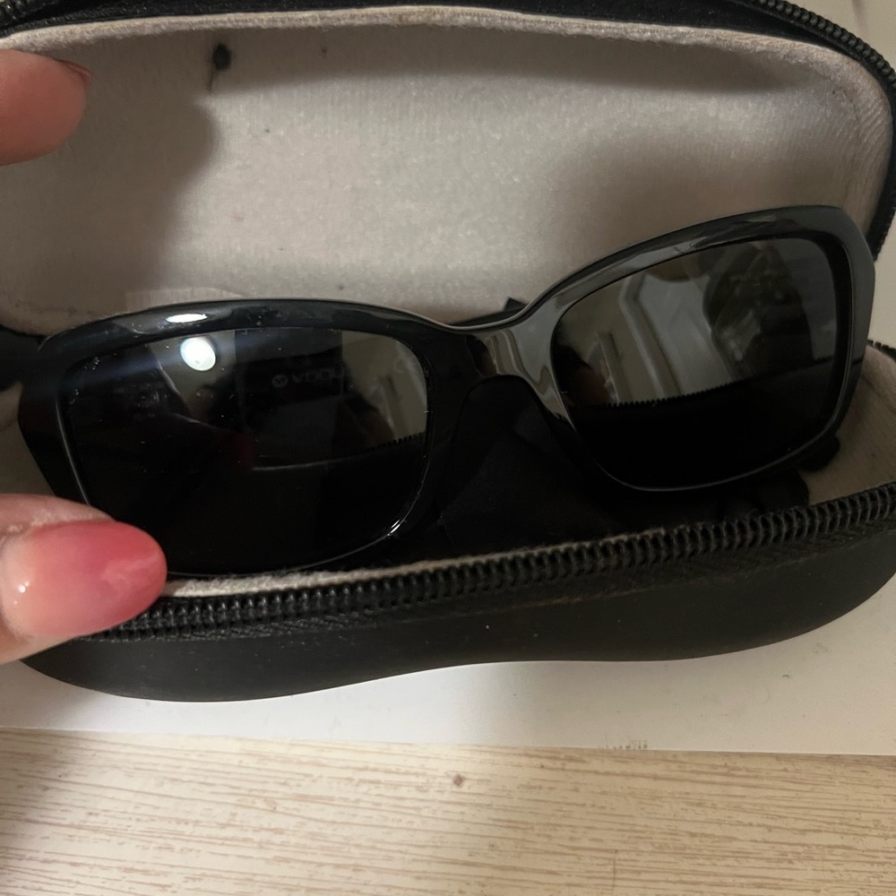 Shades Vogue Black Sunglasses